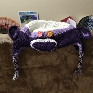 Peace monkey toboggan